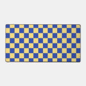 Butter yellow and blue checkered board pattern schreibtischunterlage (Vorderseite)