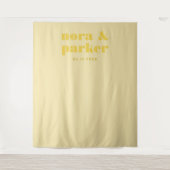 Butter Yellow Simple Wedding Welcome Backdrop Sign Wandteppich (Vorderseite)