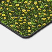 Buttercups auf schwarz schreibtischunterlage (Ecke)