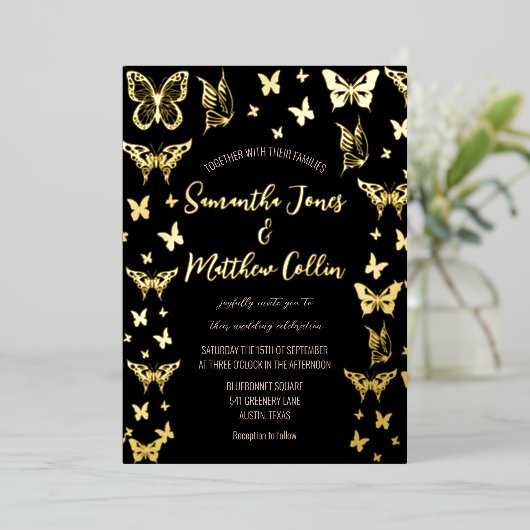 Butterflies Boho Black Gold Foil Wedding Folieneinladung (Stehend vorne)