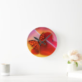 Butterfly and Hearts Runde Wanduhr (Zuhause)