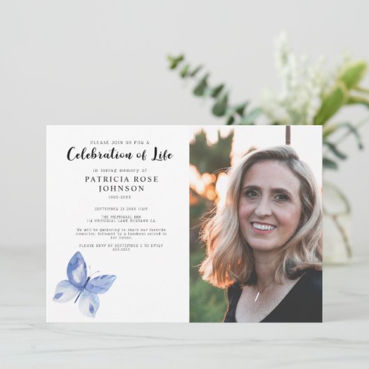 Butterfly-Beerdigung zum Foto des Lebens Einladung (Stehend Vorderseite)