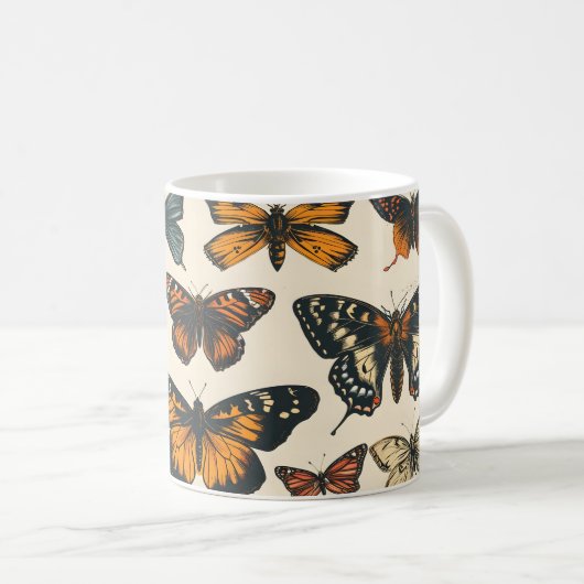 Butterfly Bliss: Vintag Kaffeetasse (VorderseiteRechts)