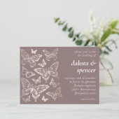 Butterfly Chic Wedding | Blush Rose Gold Metallic Einladung (Stehend Vorderseite)