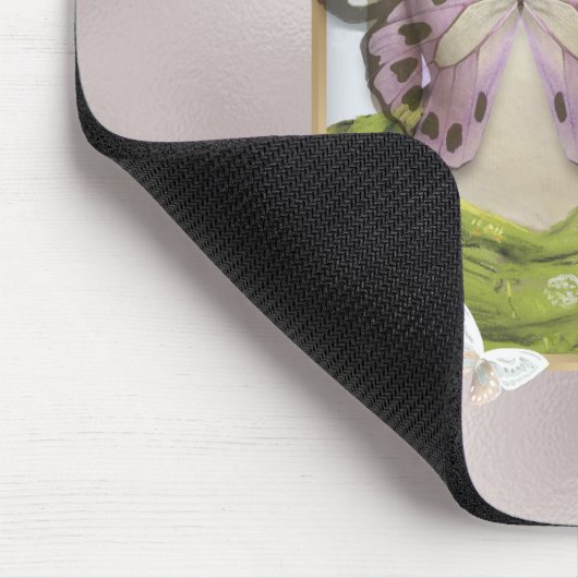 Butterfly Dreams Fantasy Collage mit Monogram Mousepad (Ecke)