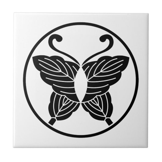 Butterfly-förmige gefaltete Eichenfässer-Blätter i Fliese (Vorderseite)