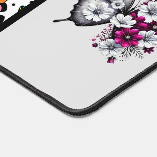 Butterfly Journey Schreibtischunterlage (Ecke)