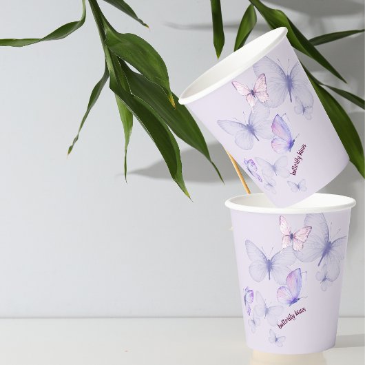 Butterfly Kisses & Baby Wünsche | Lila Wrap Text Pappbecher