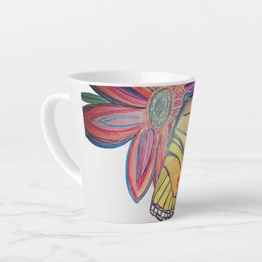 Butterfly landing on flower collection milchtasse (Linke Ecke)