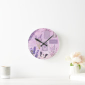 Butterfly Lavender Lilac Floral Ephemera Runde Wanduhr (Zuhause)