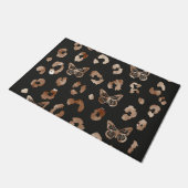 Butterfly Leopard Black Doormat Fußmatte (Schrägansicht)