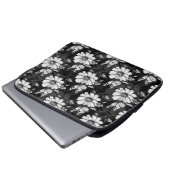 Butterfly On Blume Design - Schwarz Laptopschutzhülle (Vorne Knopf)