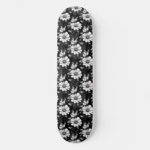Butterfly On Blume Design - Schwarz Skateboard