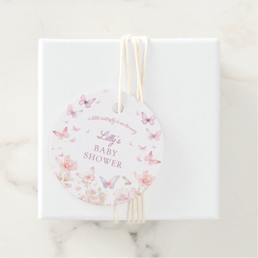 Butterfly on the Way Pink Flowers Baby Shower Geschenkanhänger (Beispiel)