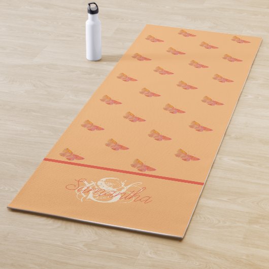 Butterfly Pattern Girly Elegant Modernes Monogramm Yogamatte (Beispiel)