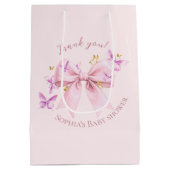 Butterfly Pink Bow Baby Shower  Mittlere Geschenktüte (Rückseite)