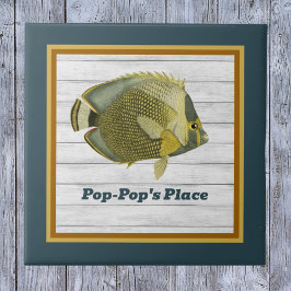 Butterflyfish in Aquamarin und Gold mit Name versc Fliese