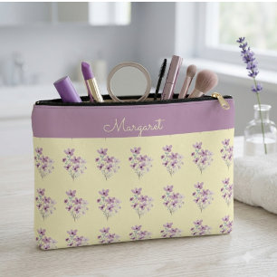 Buttergelb mit floraler Note  Zubehörtasche