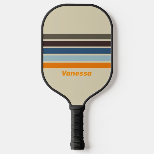 Butternut Fade über Strichen mit Namen Pickleball Schläger (Vorderseite)