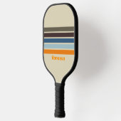 Butternut Fade über Strichen mit Namen Pickleball Schläger (Links)