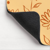 Butterscotch farbige Sonnenblumenmuster Mousepad (Ecke)