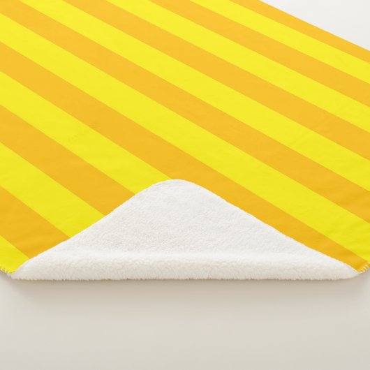 Butterscotch Stripe Sherpa Blanket Sherpadecke (3/4)