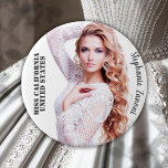 Button der benutzerdefinierten Seitenschaltfläche<br><div class="desc">Sichern Sie Ihren Sash stilvoll mit diesem anpassbaren Button-Button für Seiten. Fügen Sie Ihr Foto und Ihren Namen hinzu,  um das ultimative Button für Werbeveranstaltungen zu erstellen. Wählen Sie aus einer Vielzahl von Größen und Formen,  um es zu Ihrem eigenen zu machen!</div>