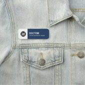 Button-Tag oder Magnetic mit Logo Namensschild (Beispiel)