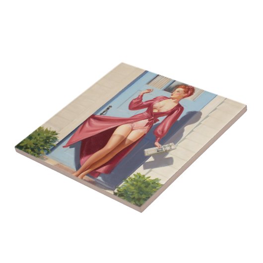 Button-Up-Girl Fliese (Seite)