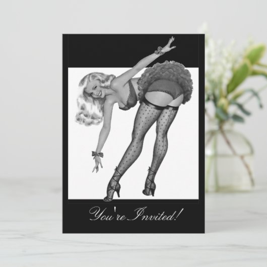 Button-Up Girl im Schwarz-Weiß-Stil 19 Einladung (Stehend Vorderseite)