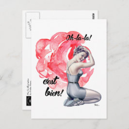 Button-Up Girl mit Blumenhintergrund Postkarte