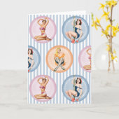 Button Up Ladys - Retro Models Pinups Karte (Gelbe Blume)