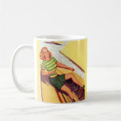 Button-up-Mädchen der 40er Jahre auf einem Schiff Kaffeetasse (Links)