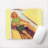 Button-up-Mädchen der 40er Jahre auf einem Schiff Mousepad (Mit Mouse)