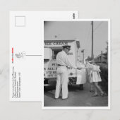 Buying Ice Cream Postkarte (Vorne/Hinten)