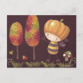 Buz-buz macht einen Herbstspaziergang auf Postkart Postkarte (Vorderseite)