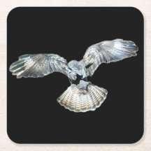 Buzzard Fanned Flügel und Schwanz Landing Unterset