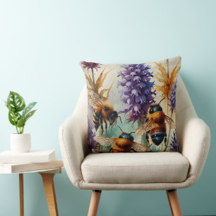 Buzzing Beauty   Aquarellbienen und Blüten Kissen