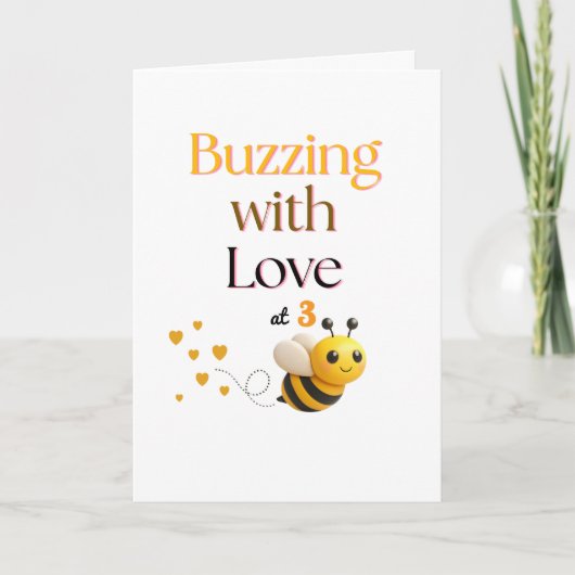 Buzzing with Love Birthday Card – Sweet Bee Design Karte (Vorderseite)
