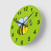 buzzy Biene Runde Wanduhr (Winkel)