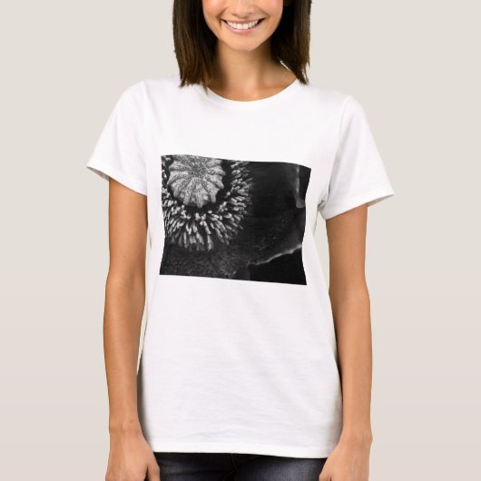 BW-Mohnblume T-Shirt (Vorderseite)