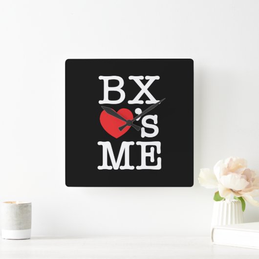 BX hat ME Quadratische Wanduhr (Zuhause)