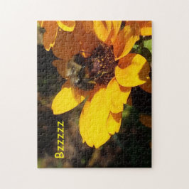 Bzzzy Biene auf einer schwarzen mit Augen Susan Puzzle