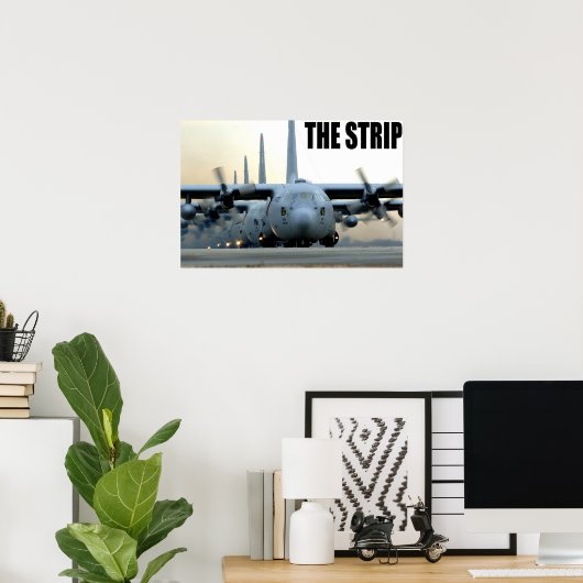 C-130 am Strip Poster (Heimbüro)