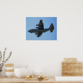 C-130 Hercules Flugzeug mit F-35 Silhouette Poster (Küche)