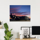 C-130 Hercules Sunset Poster (Heimbüro)