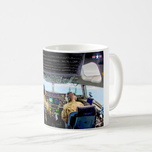 C-17 GLOBEMASTER III COCKPIT KAFFEETASSE (VorderseiteRechts)