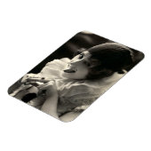 C. 1910 Hübscher Frauenteppich Magnet (Linke Seite)