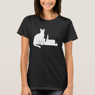 C:\Benutzer\Administrator\Downloads\KATZE 2\Weiße T-Shirt
