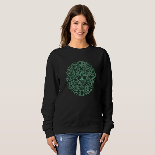 C Green Irish Celtic Knot and Tree of Life Mandala Sweatshirt (Vorne ganz)